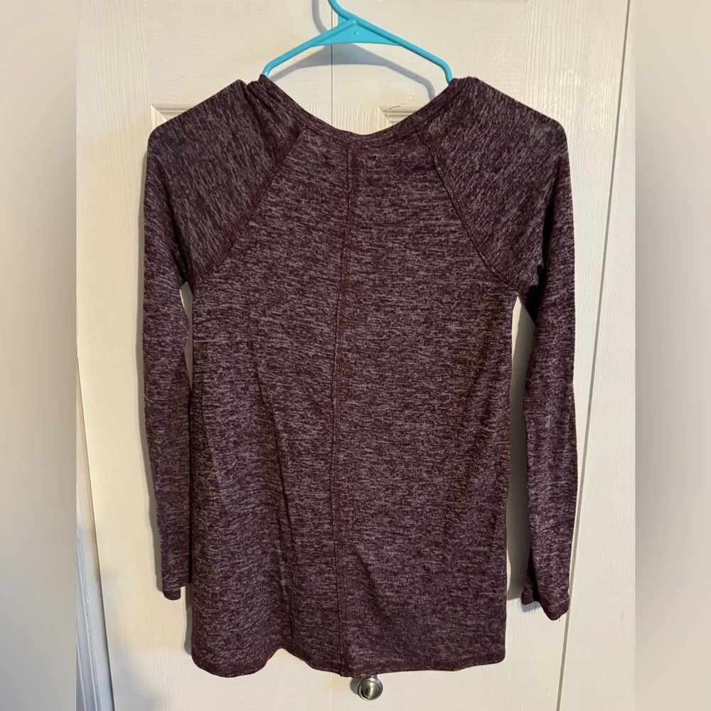 Hollister Women's Maroon Long Sleeve Top xsmall - Picture 3 of 3